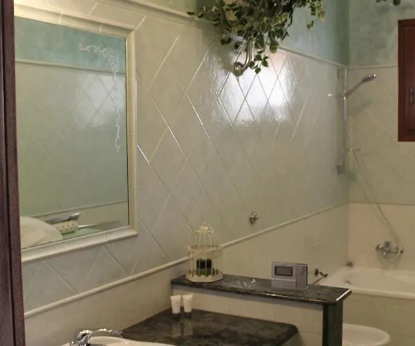 La Pavoncella Bed & Breakfast 3*